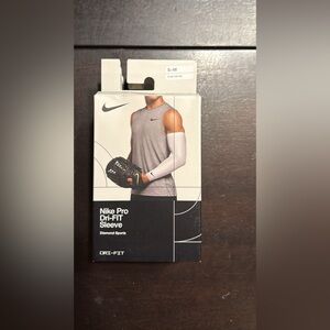 Nike Pro Dri-FIT White Arm Sleeve size S/M